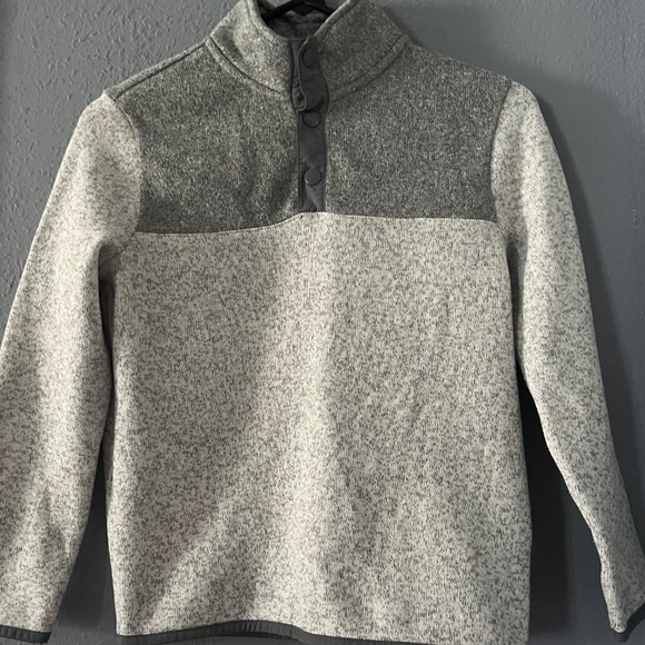 Old Navy Fleece Pullover‎ 1/4 Button Snap Boys Size 8 Stretch Gray Cozy Sweater - Picture 2 of 6